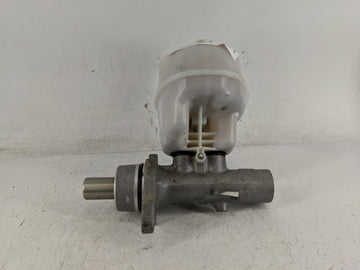 2007-2008 Dodge Ram 1500 Brake Master Cylinder - Oemusedautoparts1.com
