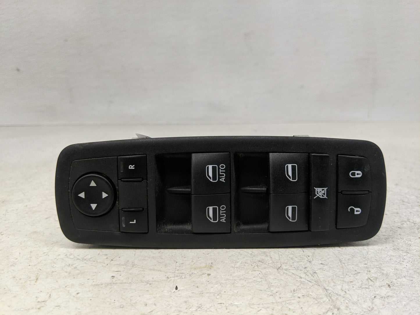 2022 Dodge Ram 1500 Master Power Window Switch Replacement Driver Side Left P/N:P5604823AE Fits Fits 2016 2017 2018 2019 202