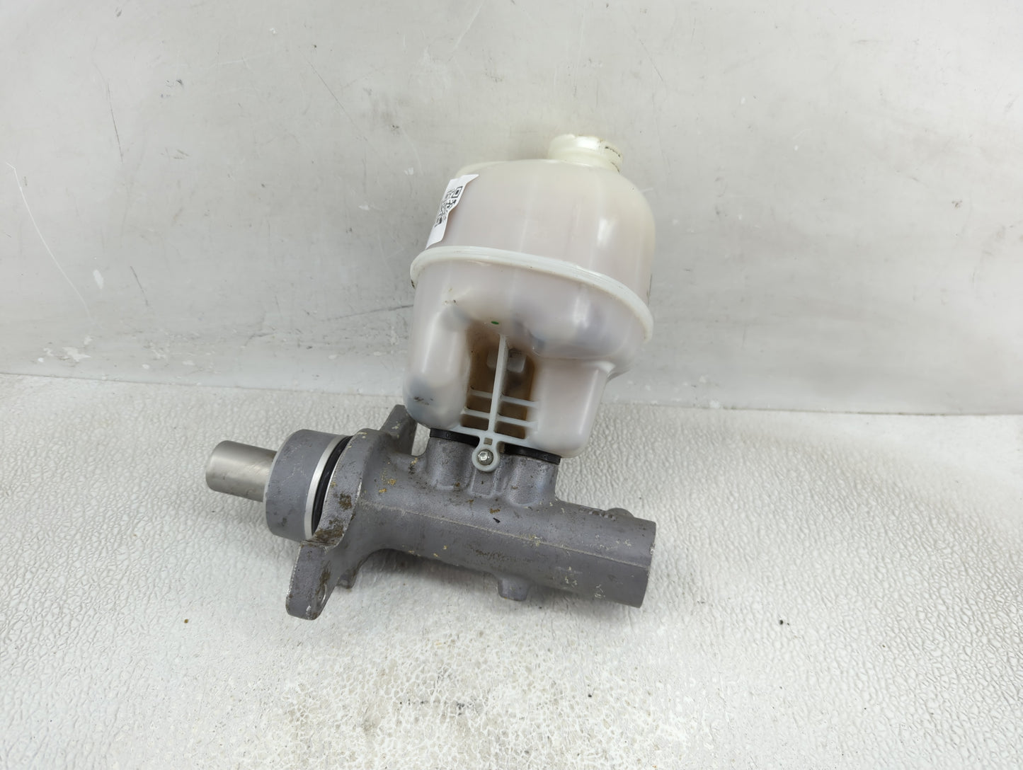 2007-2008 Dodge Ram 1500 Brake Master Cylinder - Oemusedautoparts1.com