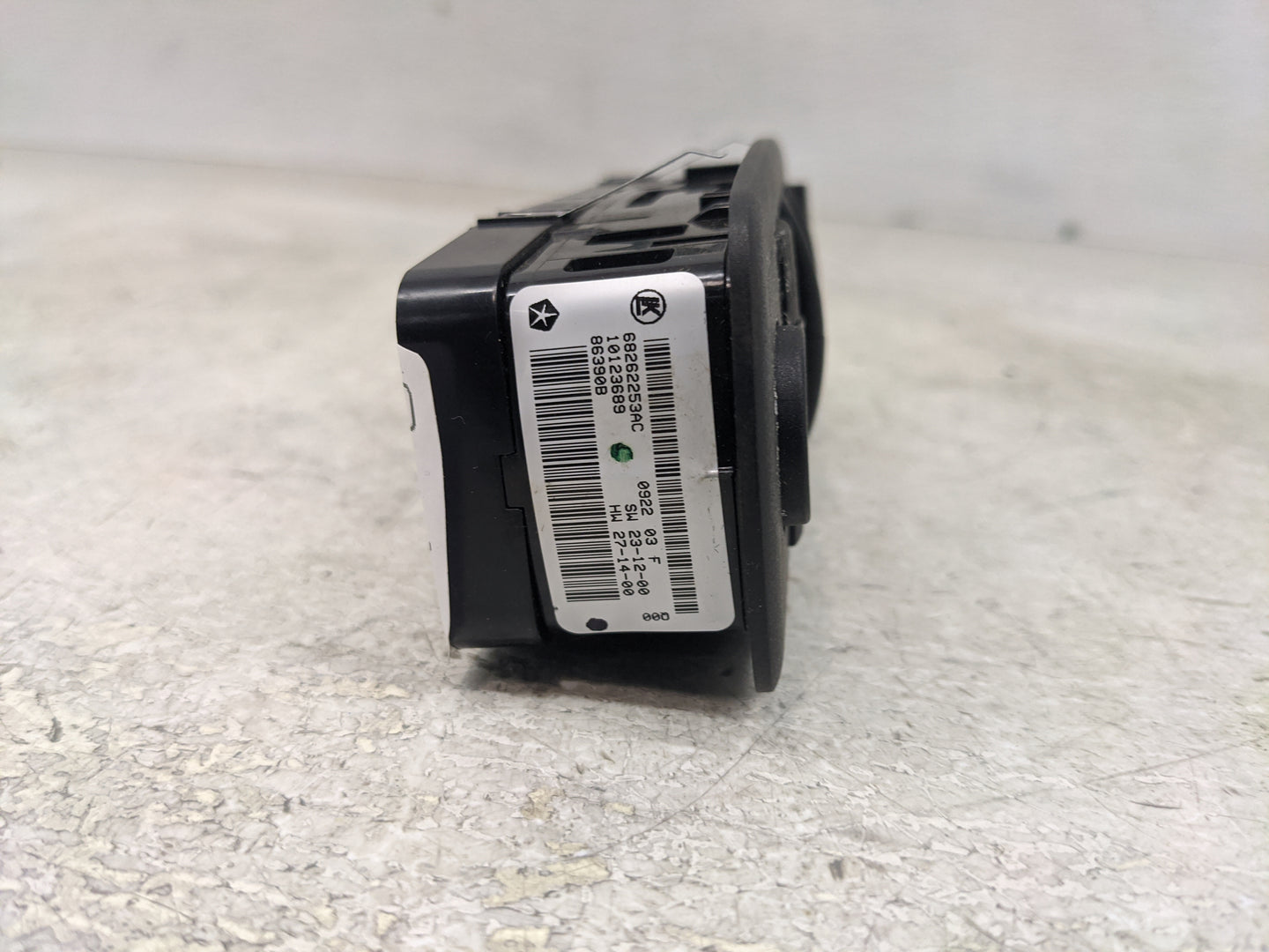 2022 Dodge Ram 1500 Master Power Window Switch Replacement Driver Side Left P/N:68262253AC Fits OEM Used Auto Parts - Oemuse