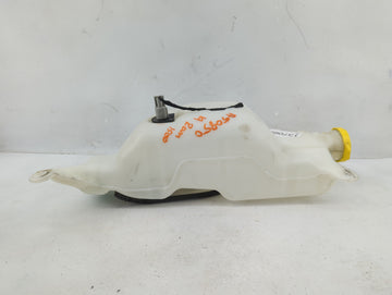 Dodge Ram 1500 Windshield Washer Fluid Reservoir Bottle Oem - Oemusedautoparts1.com