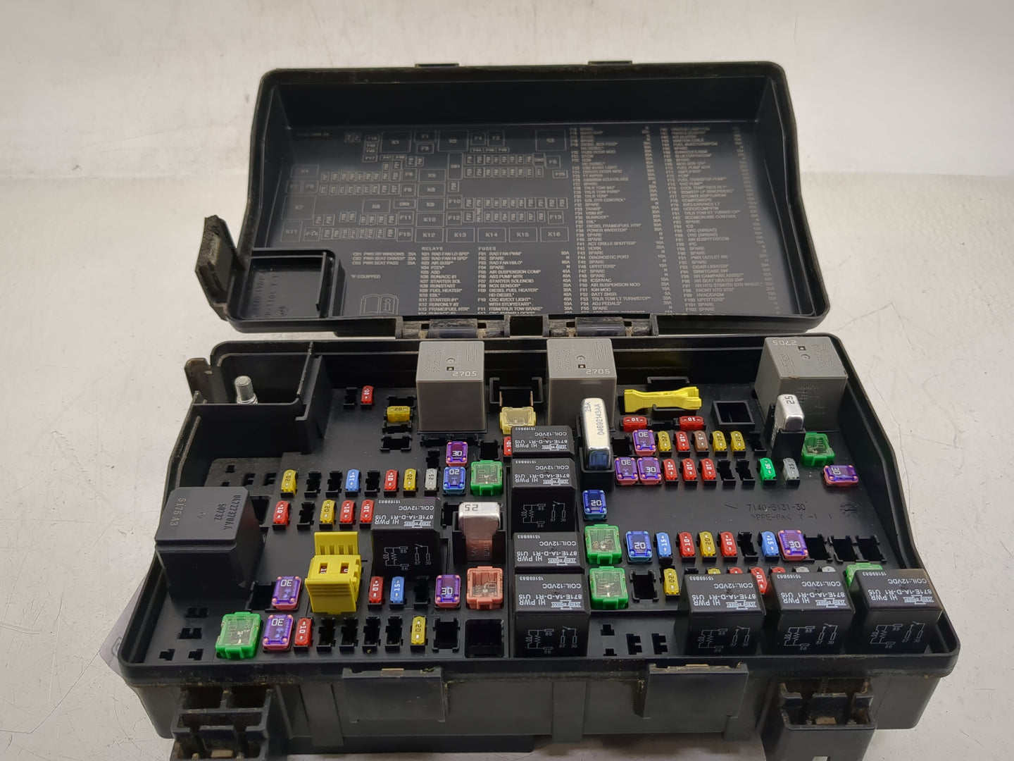 2022 Dodge Ram 1500 Fusebox Fuse Box Panel Relay Module P/N:68258527AA Fits OEM Used Auto Parts - Oemusedautoparts1.com