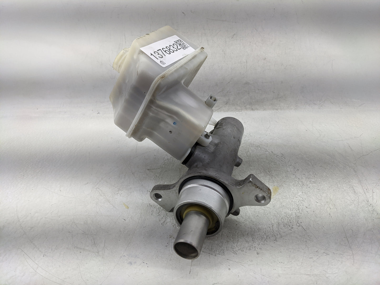 2007-2008 Dodge Ram 1500 Brake Master Cylinder - Oemusedautoparts1.com
