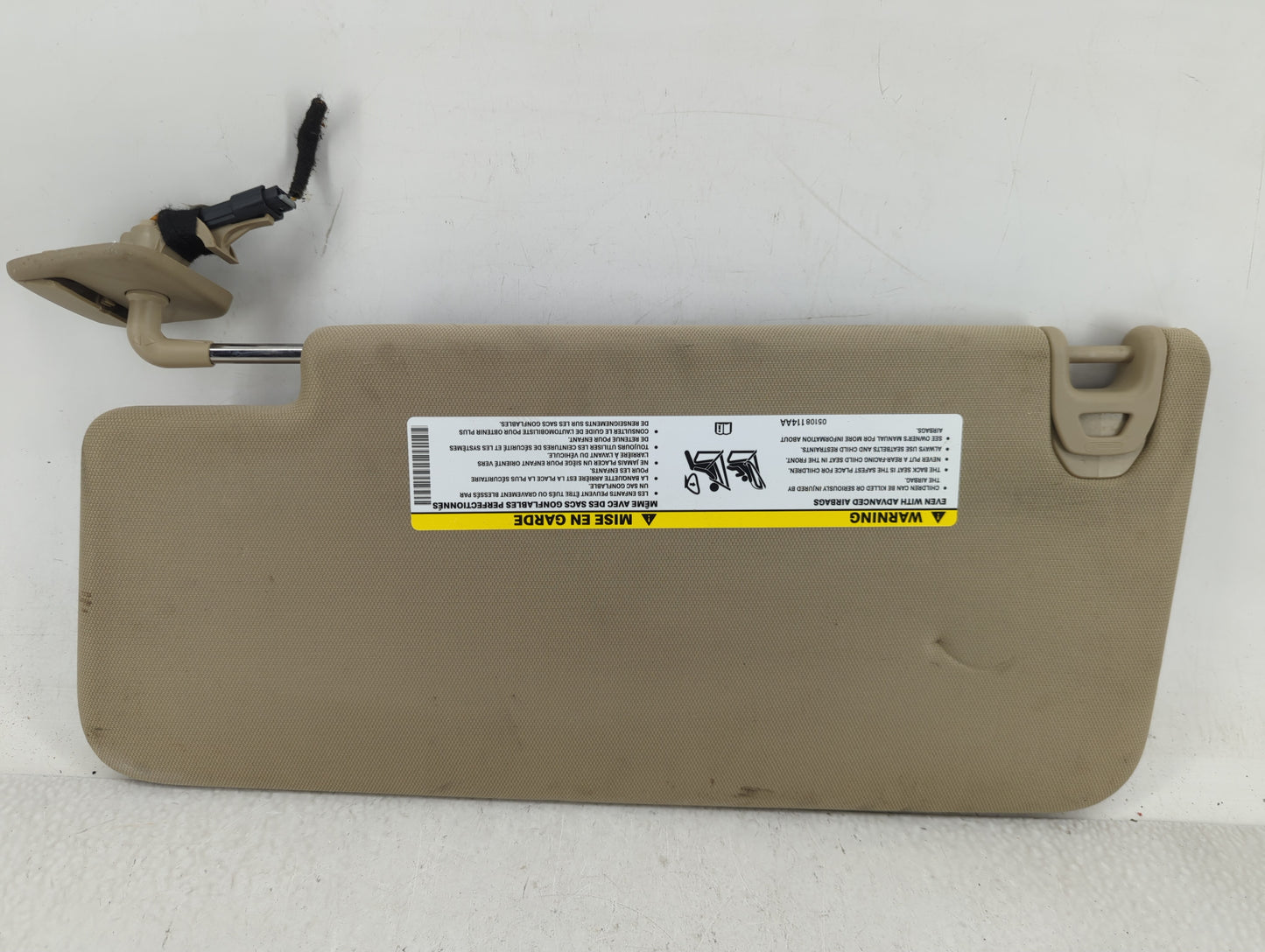 2022 Dodge Ram 1500 Sun Visor Shade Replacement Passenger Right Mirror Fits Fits 2019 2020 2021 OEM Used Auto Parts - Oemuse