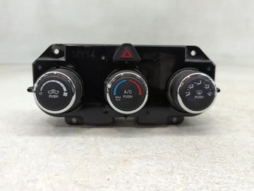 2022 Dodge Ram 1500 Climate Control Module Temperature AC/Heater Replacement P/N:P68268190AA Fits OEM Used Auto Parts - Oemu