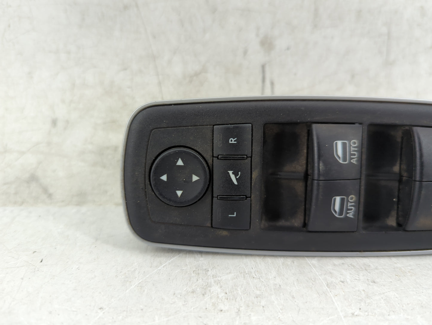 2022 Dodge Ram 1500 Master Power Window Switch Replacement Driver Side Left P/N:68262252AC Fits OEM Used Auto Parts - Oemuse