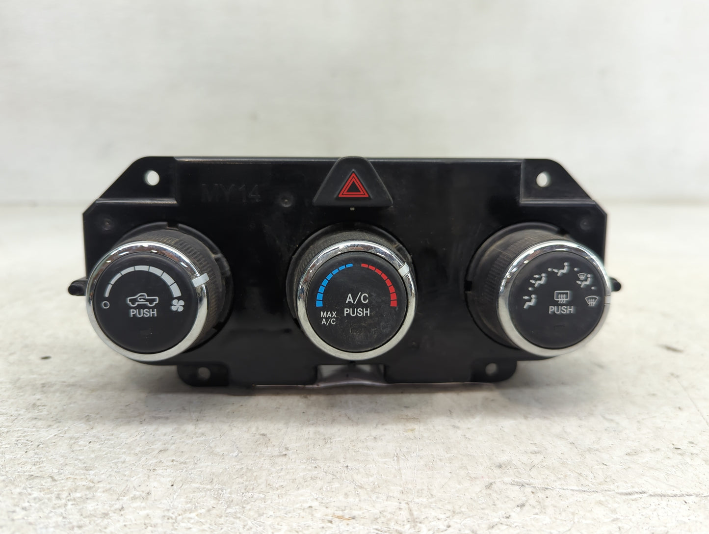 2022 Dodge Ram 1500 Climate Control Module Temperature AC/Heater Replacement P/N:P68186217AC Fits OEM Used Auto Parts - Oemu