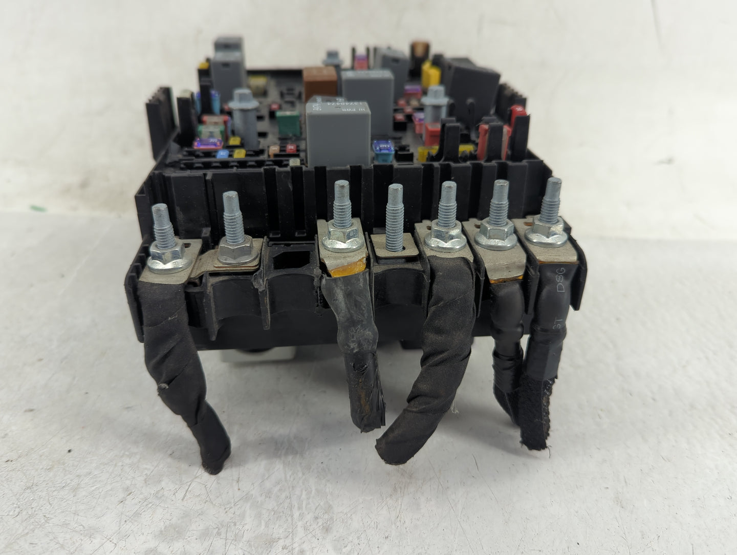 2022 Dodge Ram 1500 Fusebox Fuse Box Panel Relay Module Fits OEM Used Auto Parts - Oemusedautoparts1.com