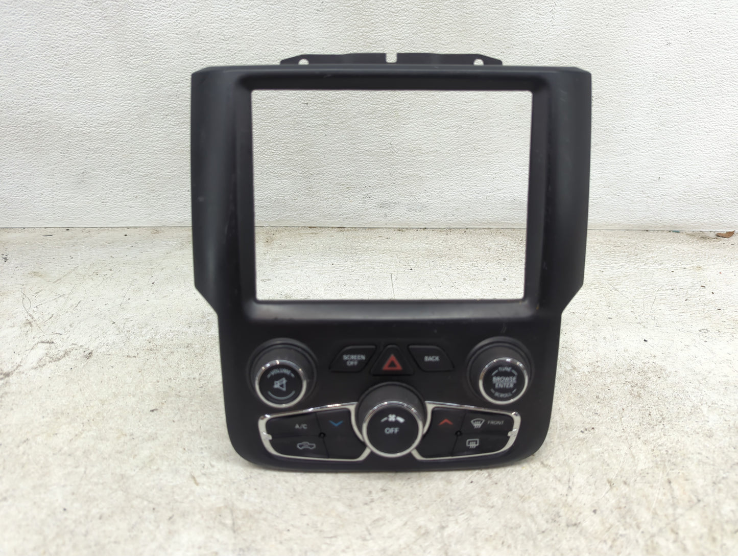 2022 Dodge Ram 1500 Climate Control Module Temperature AC/Heater Replacement P/N:2715A 16316101 Fits OEM Used Auto Parts - O