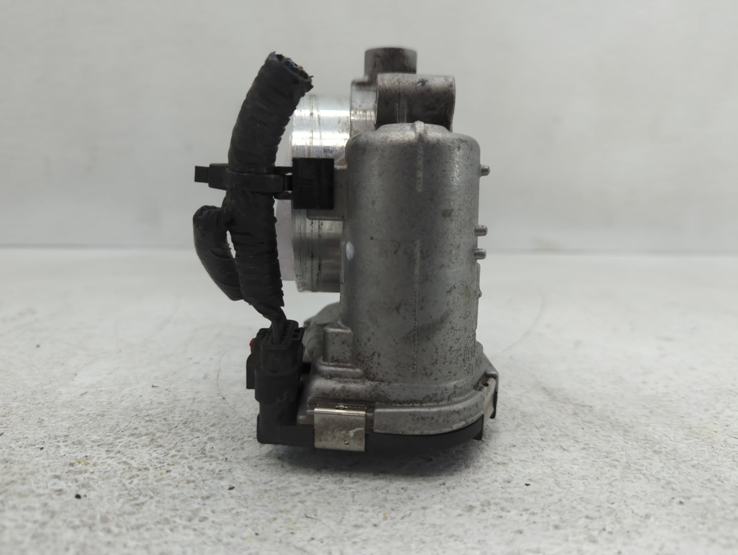 2022 Dodge Ram 1500 Throttle Body P/N:0 280 750 770 05184349AE Fits Fits 2011 2012 2013 2014 2015 2016 2017 2018 2019 2020 2