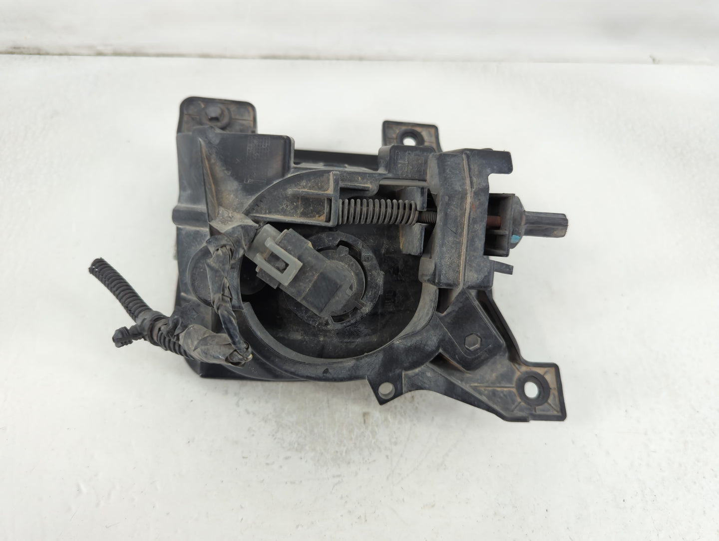 Dodge Ram 1500 Driver Left Oem Fog Light Lamp - Oemusedautoparts1.com