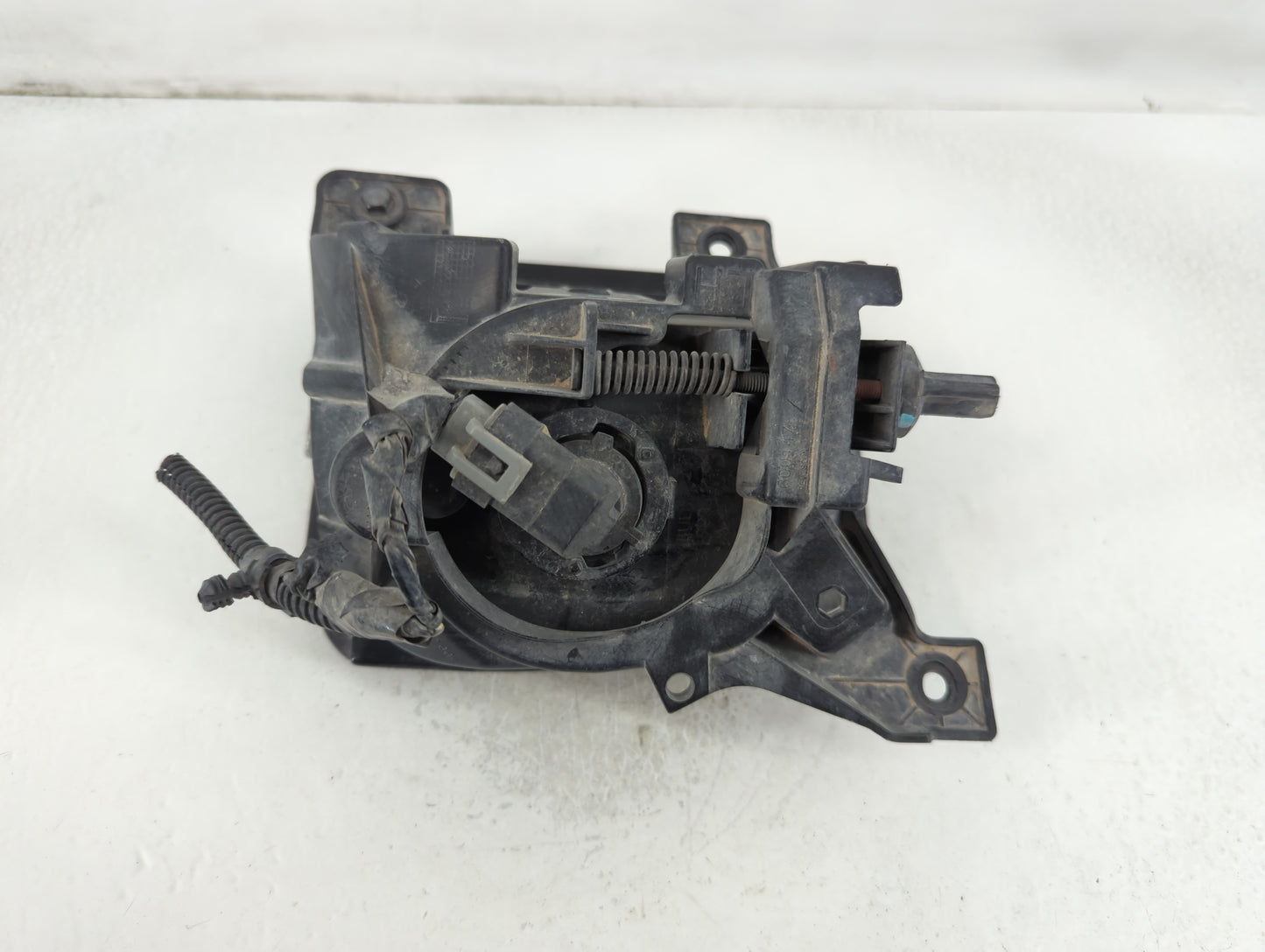 Dodge Ram 1500 Driver Left Oem Fog Light Lamp - Oemusedautoparts1.com