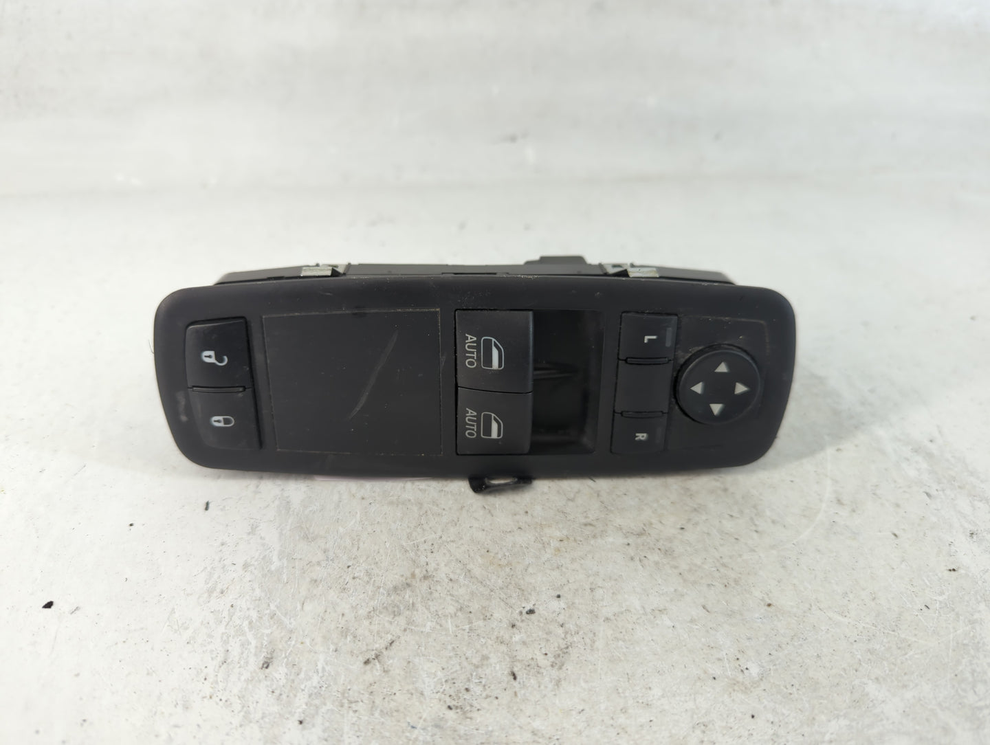 2022 Dodge Ram 1500 Master Power Window Switch Replacement Driver Side Left P/N:P68148893AB Fits OEM Used Auto Parts - Oemus