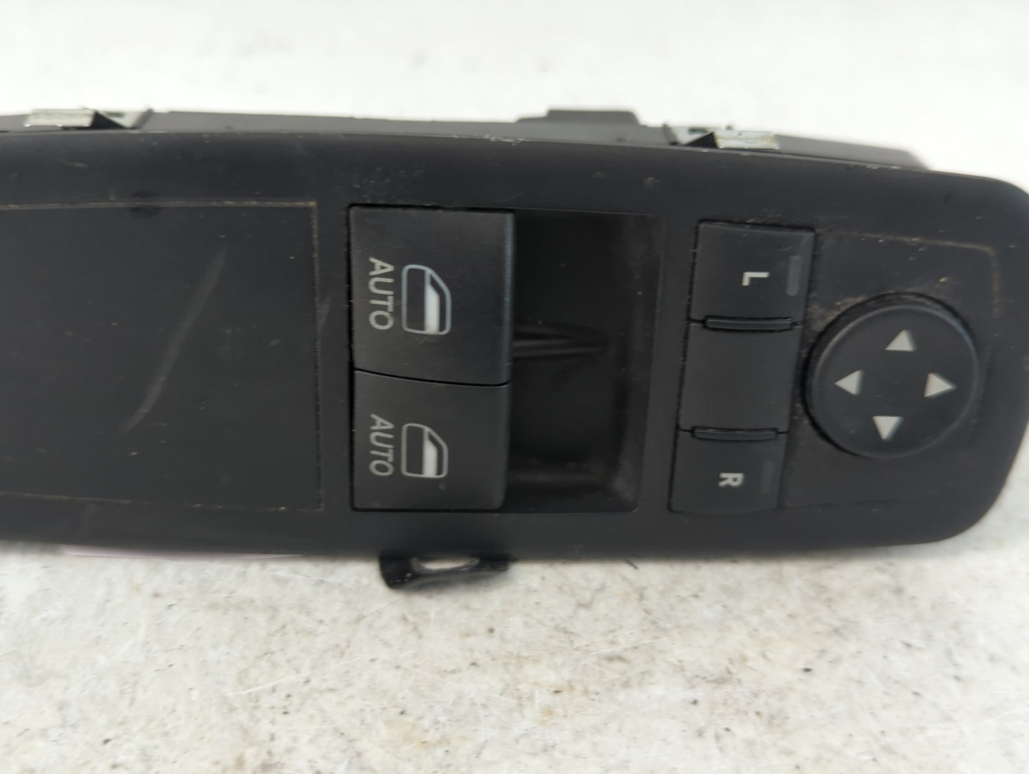 2022 Dodge Ram 1500 Master Power Window Switch Replacement Driver Side Left P/N:P68148893AB Fits OEM Used Auto Parts - Oemus