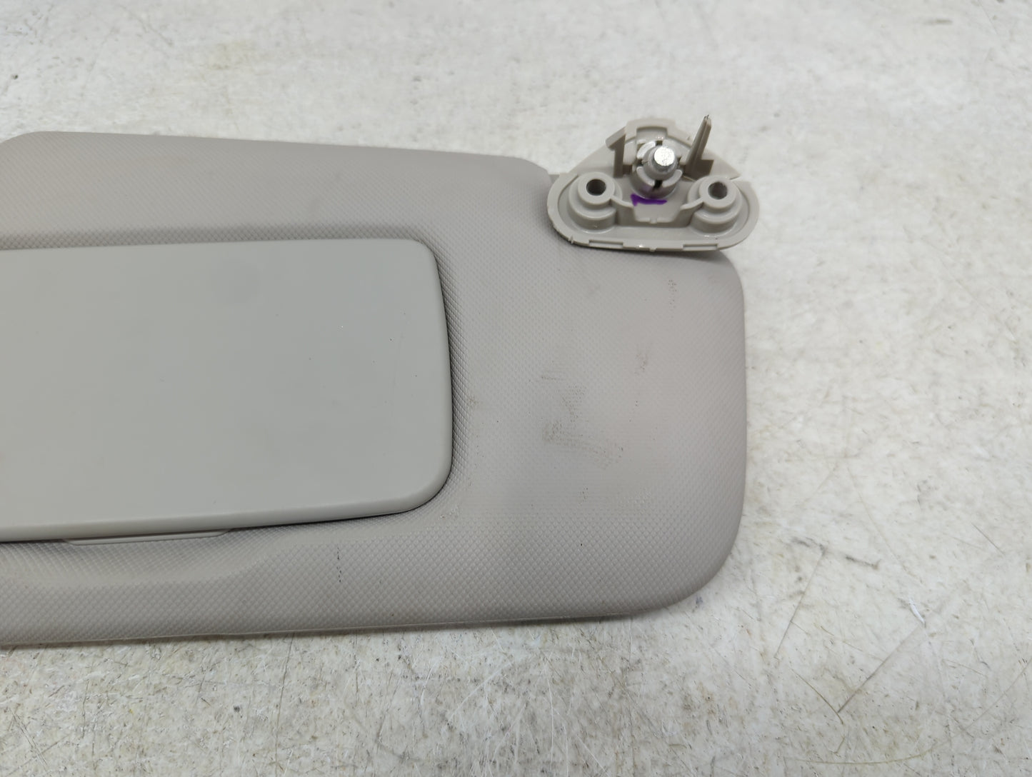 2022 Dodge Ram 2500 Sun Visor Shade Replacement Passenger Right Mirror Fits Fits 2019 2020 2021 OEM Used Auto Parts - Oemuse