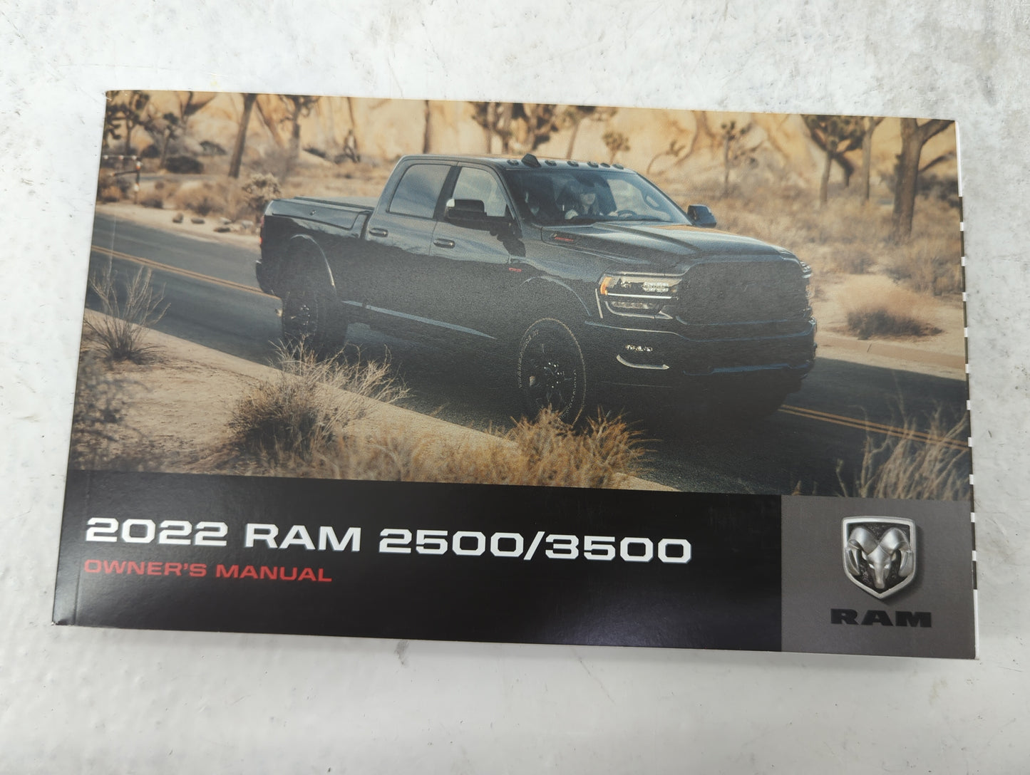 2022 Dodge Ram 2500 Owners Manual Book Guide P/N:22_DJD2_OM_EN_USC OEM Used Auto Parts - Oemusedautoparts1.com