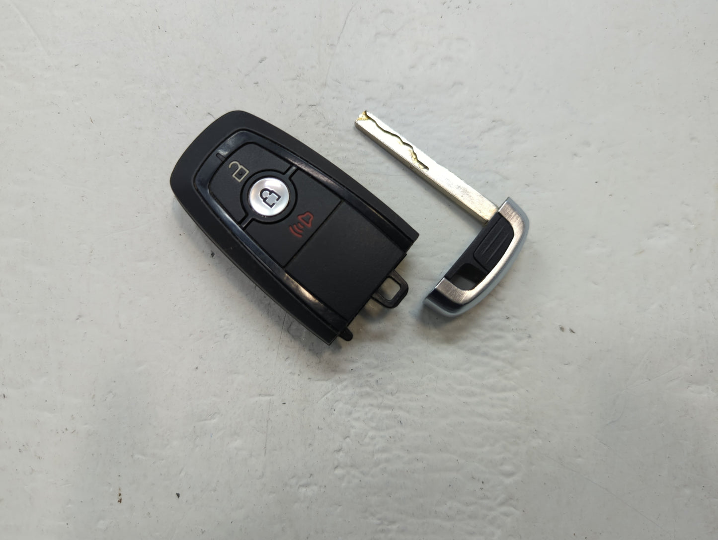 Ford Bronco Keyless Entry Remote Fob M3N-A2C931423 M2DT-15K601-AB 3 buttons - Oemusedautoparts1.com