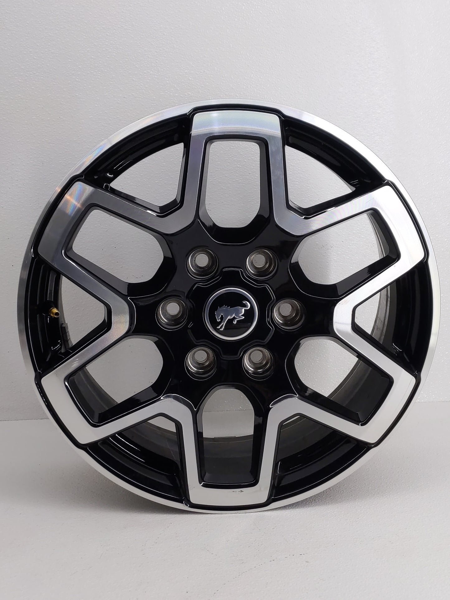 2021-2022 Ford Bronco Oem Wheel Rim 808925 - Oemusedautoparts1.com