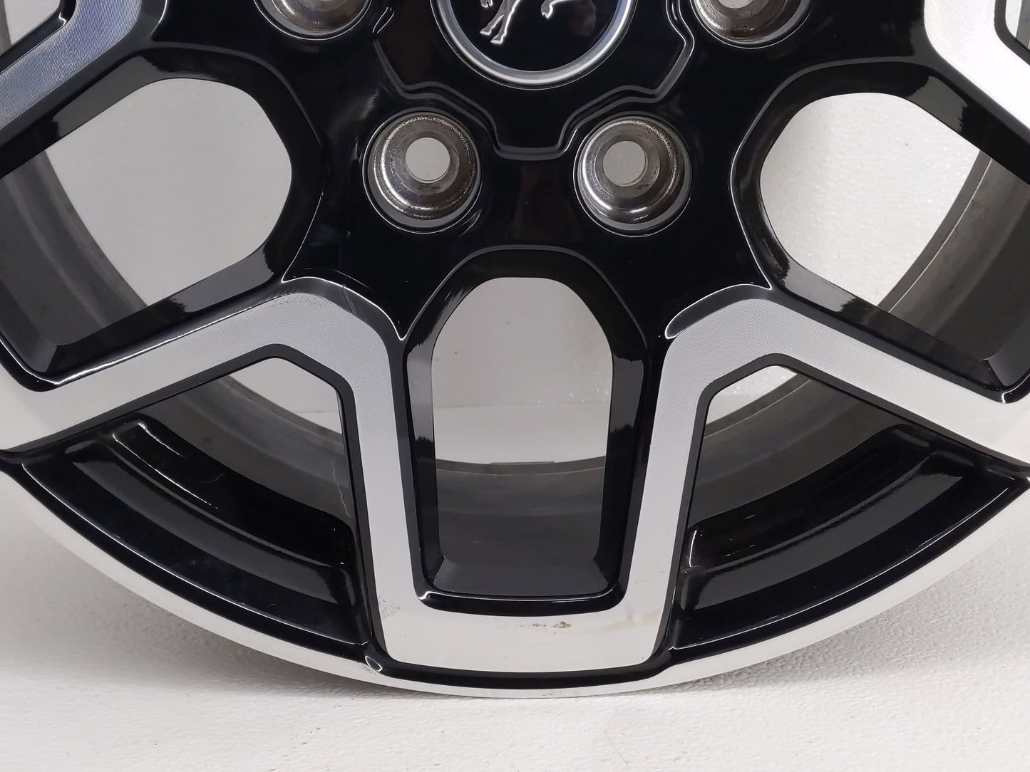 2021-2022 Ford Bronco Oem Wheel Rim 808925 - Oemusedautoparts1.com