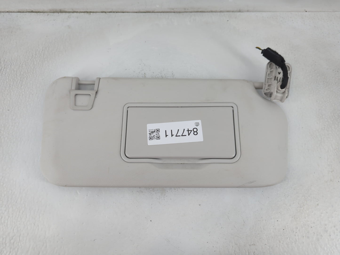 2021-2022 Ford Bronco Sun Visor Shade Replacement Passenger Right Mirror Fits Fits 2021 2022 OEM Used Auto Parts - Oemusedau