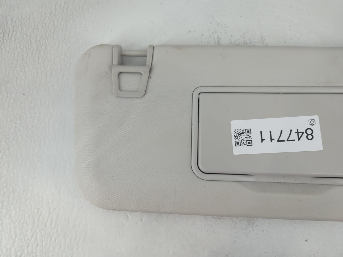 2021-2022 Ford Bronco Sun Visor Shade Replacement Passenger Right Mirror Fits Fits 2021 2022 OEM Used Auto Parts - Oemusedau