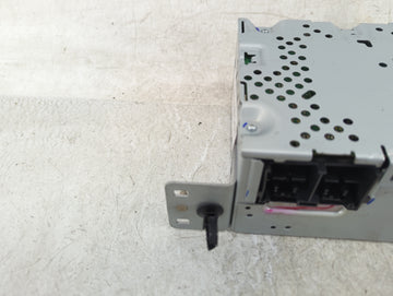 2022 Ford Bronco Sport Radio AM FM Cd Player Receiver Replacement P/N:M1PT-18K810-AC M1PT-18K310-AC, CCAC129532 Fits Fits 2021 OEM Used Auto Parts