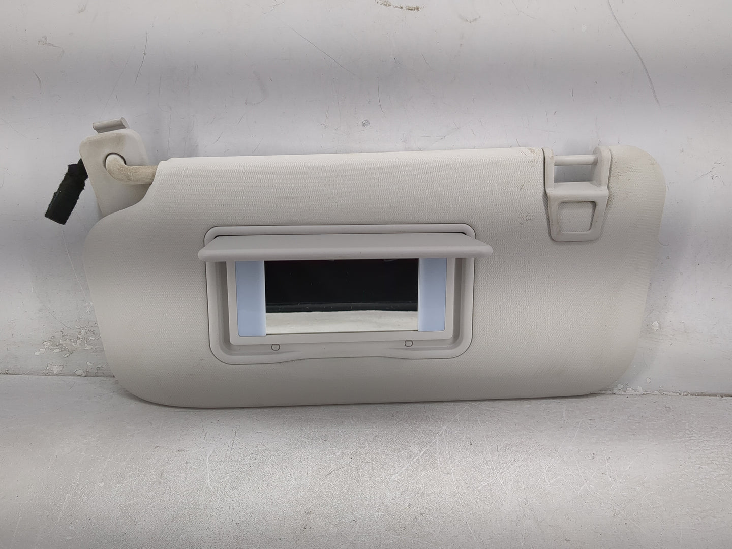 2021-2022 Ford Bronco Sport Sun Visor Shade Replacement Driver Left Mirror Fits Fits 2021 2022 OEM Used Auto Parts - Oemused
