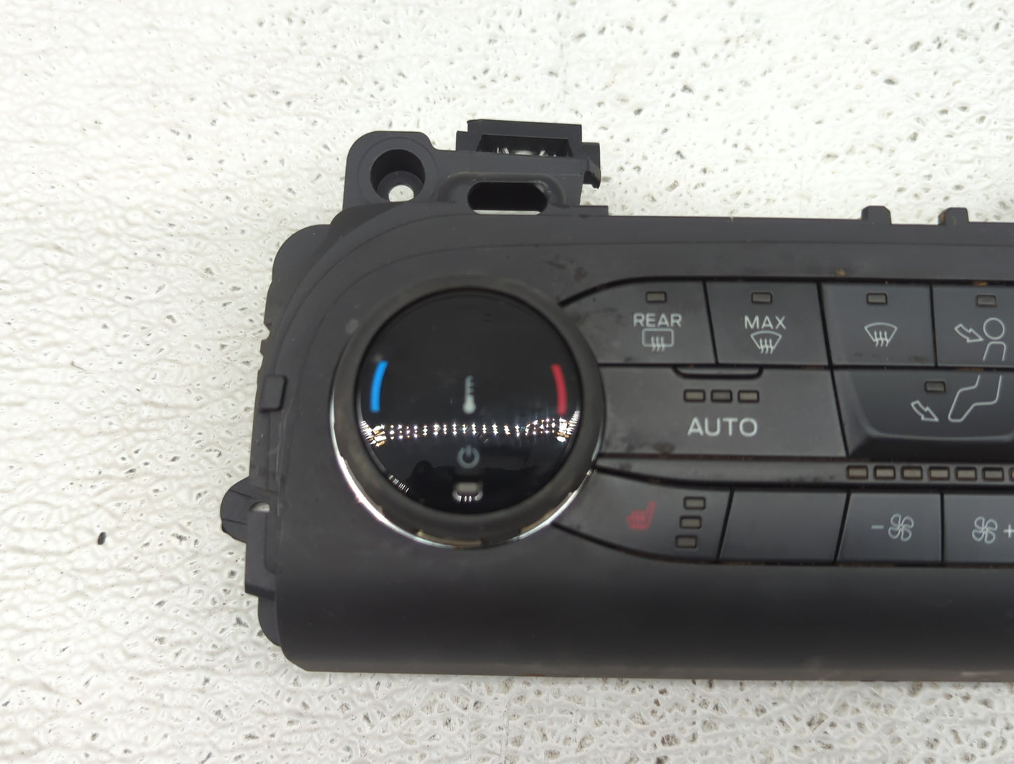 2022 Ford Bronco Sport Climate Control Module Temperature AC/Heater Replacement P/N:N1PT-18C612-GB 90026-925/0001 Fits OEM U