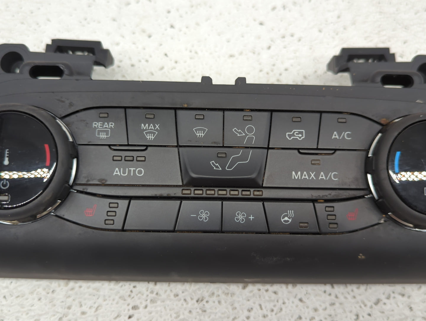 2022 Ford Bronco Sport Climate Control Module Temperature AC/Heater Replacement P/N:N1PT-18C612-GB 90026-925/0001 Fits OEM U