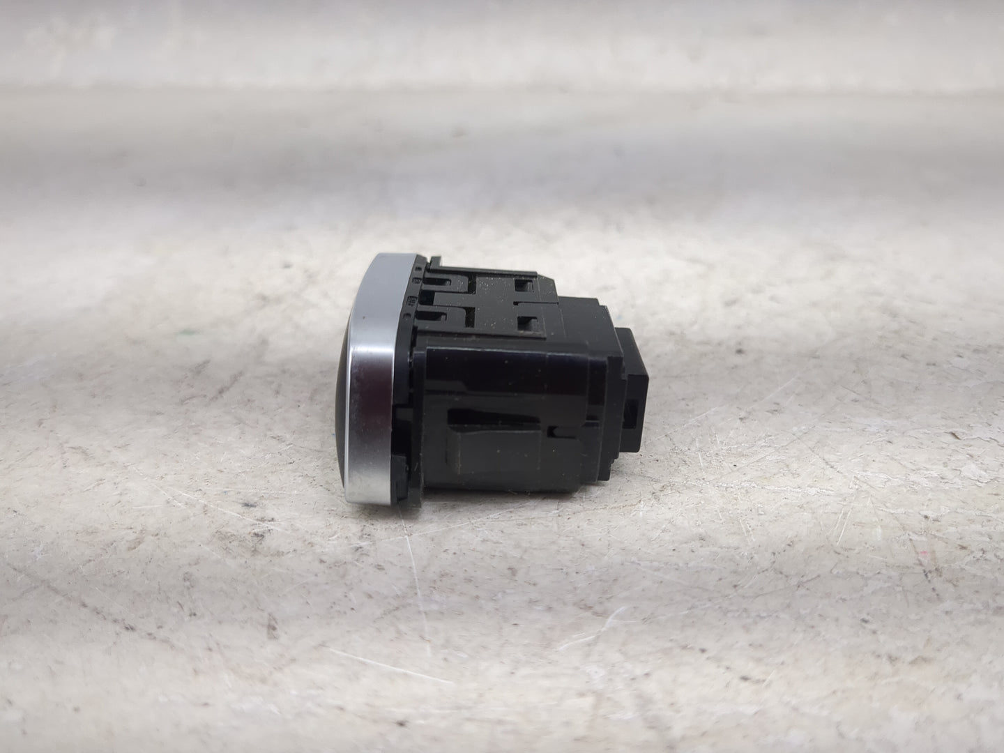 2021-2022 Ford Bronco Sport Master Power Window Switch Replacement Driver Side Left P/N:JX7T-14017-AA Fits Fits 2020 2021 20