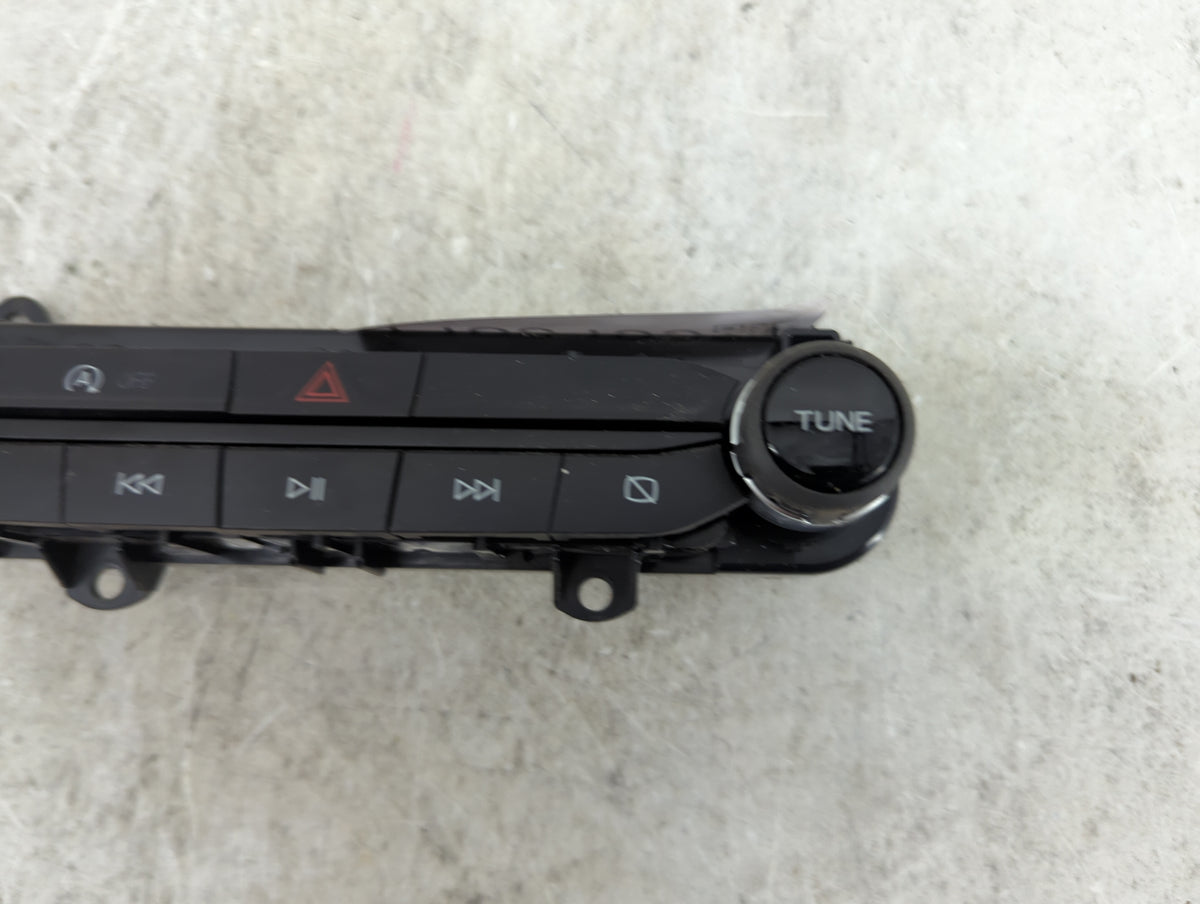 2021-2022 Ford Bronco Sport Radio Control Panel 1489499 - Oemusedautoparts1.com