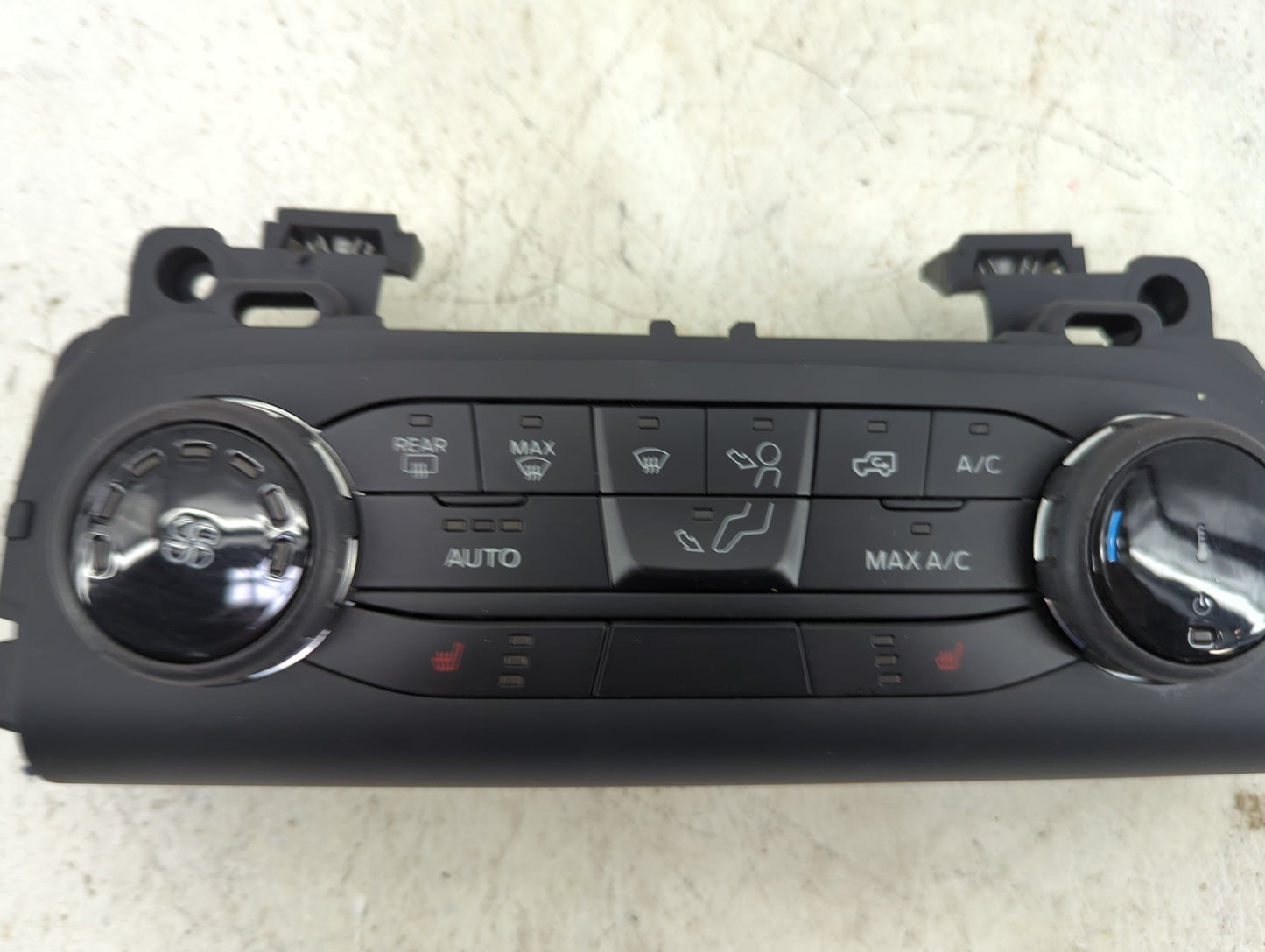 2022 Ford Bronco Sport Climate Control Module Temperature AC/Heater Replacement P/N:N1PT-18C612-LB 90026-927/0001 Fits OEM U