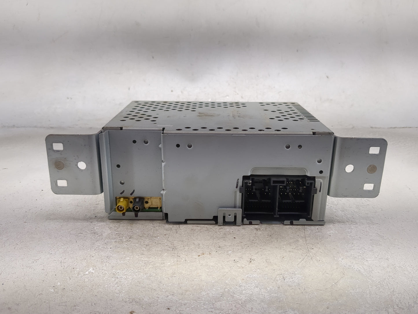 2022 Ford Bronco Sport Radio AM FM Cd Player Receiver Replacement P/N:M1PT-18K810-AC Fits Fits 2021 OEM Used Auto Parts - Oe
