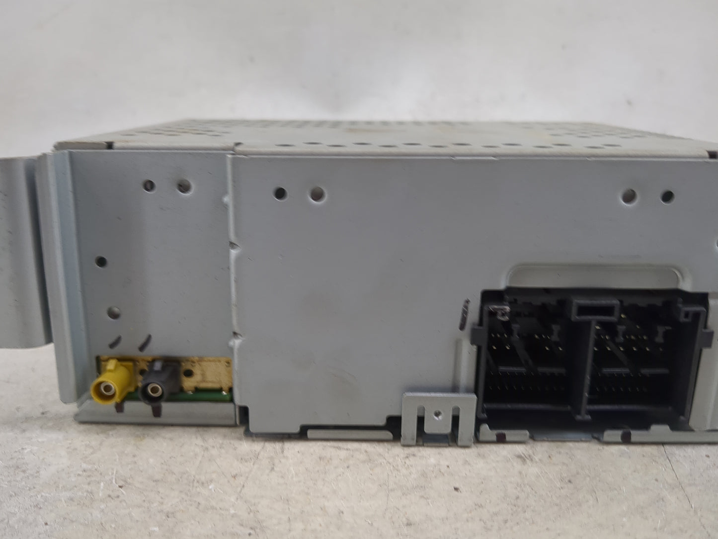 2022 Ford Bronco Sport Radio AM FM Cd Player Receiver Replacement P/N:M1PT-18K810-AC Fits Fits 2021 OEM Used Auto Parts - Oe