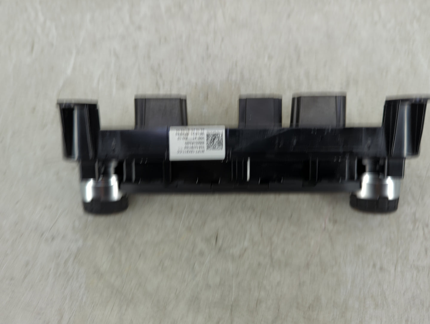 2021-2022 Ford Bronco Sport Radio AM FM Cd Player Receiver Replacement P/N:M1PT-18K811-CC Fits Fits 2021 2022 OEM Used Auto 