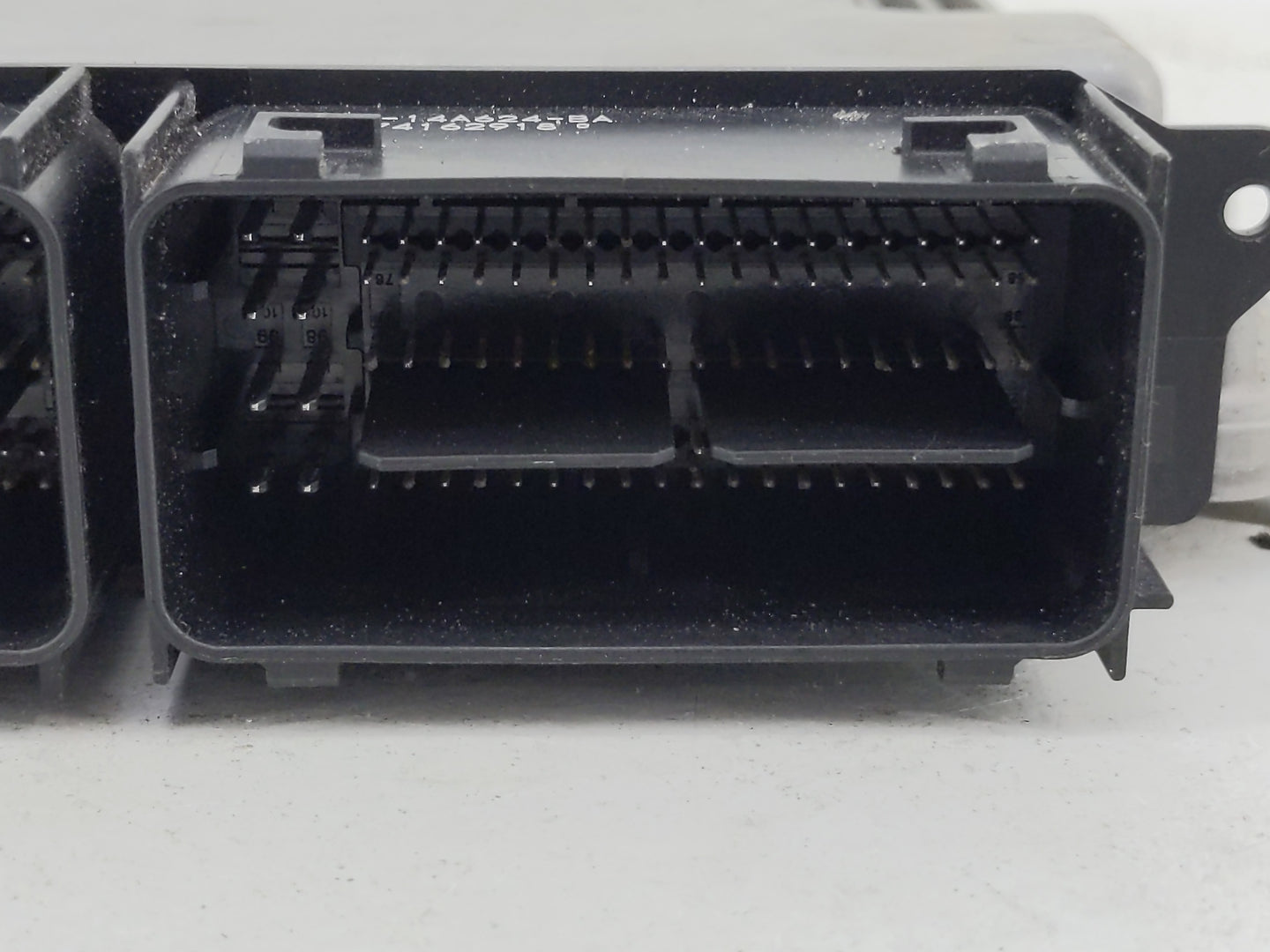 2018-2022 Ford Ecosport PCM Engine Control Computer ECU ECM PCU OEM P/N:HN1A-12B684-BA GN15-12A650-NC Fits OEM Used Auto Par