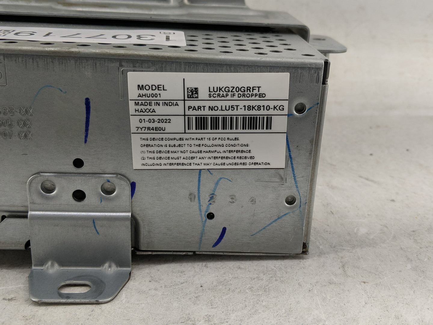 2021-2022 Ford Ecosport Radio AM FM Cd Player Receiver Replacement P/N:LU5T-18K810-KG Fits Fits 2021 2022 OEM Used Auto Part