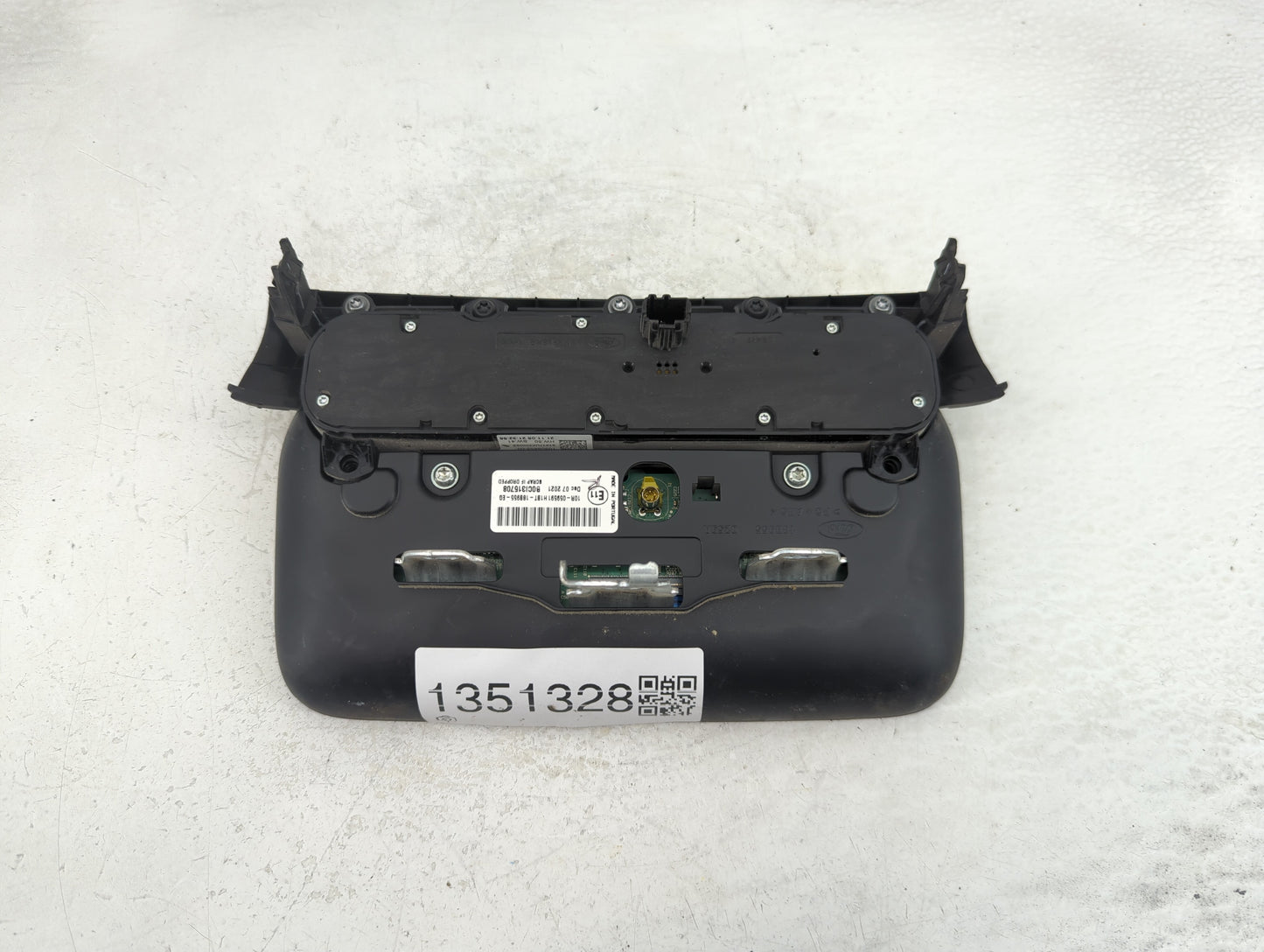 2021-2022 Ford Ecosport Radio AM FM Cd Player Receiver Replacement P/N:10R-059591H1BT-18B955-EG Fits Fits 2020 2021 2022 OEM