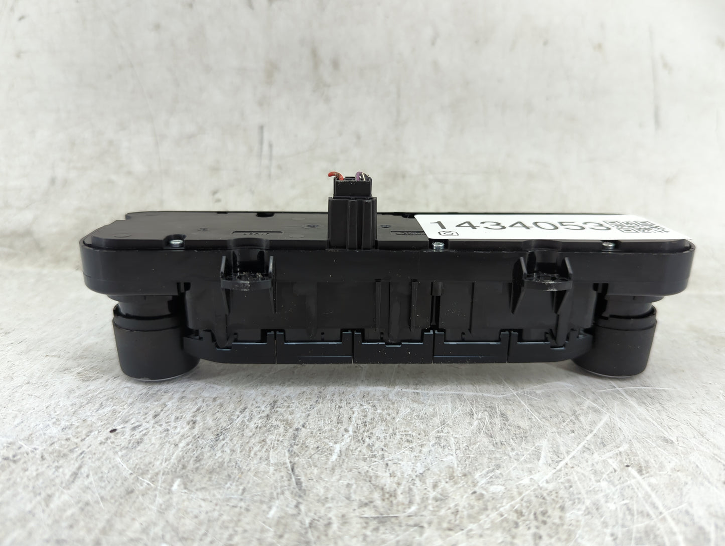 2021-2022 Ford Ecosport Radio Control Panel - Oemusedautoparts1.com