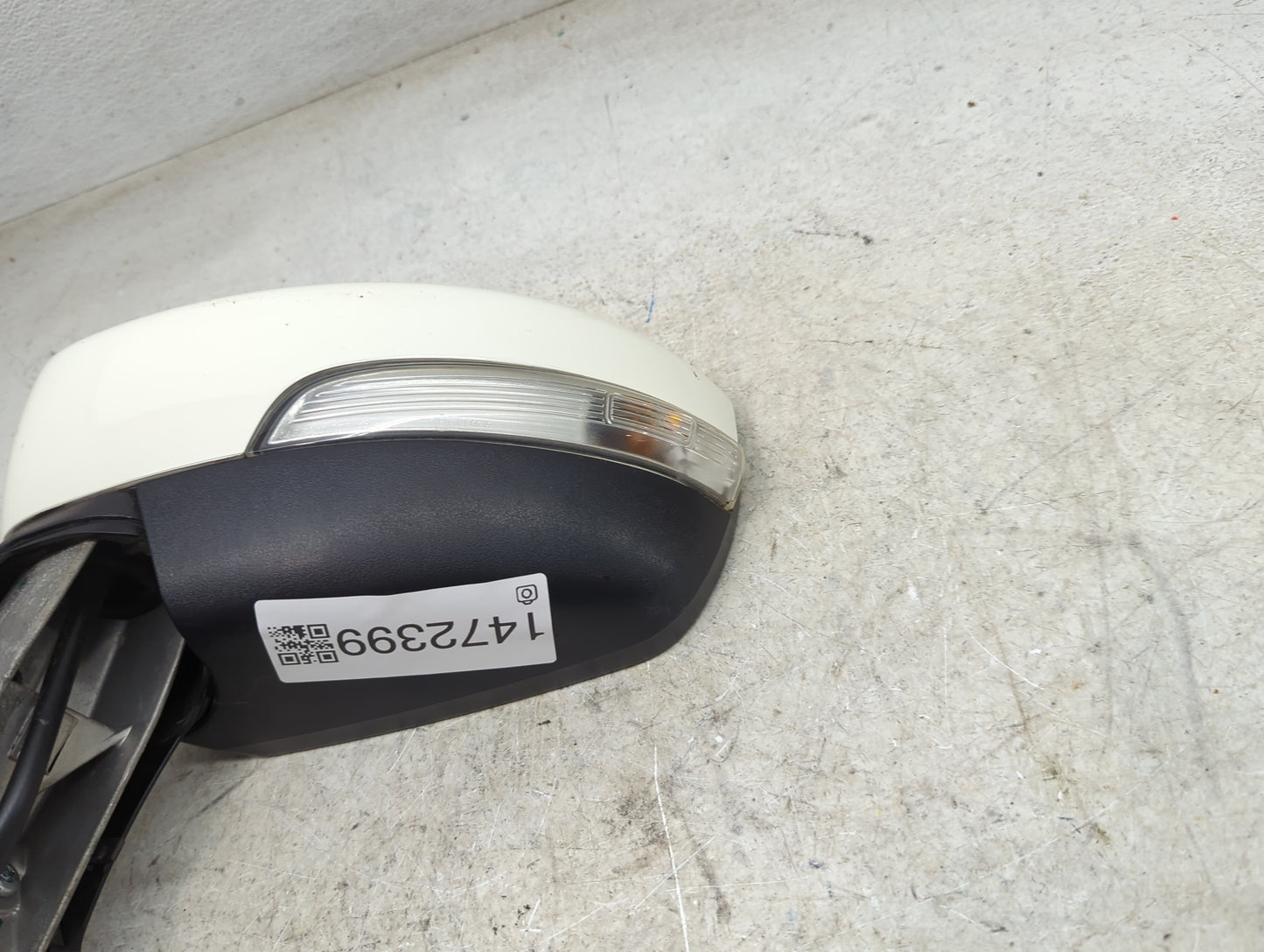 2018-2022 Ford Ecosport Driver Side View Mirror - Left Door Mirror OEM Used - Oemusedautoparts1.com