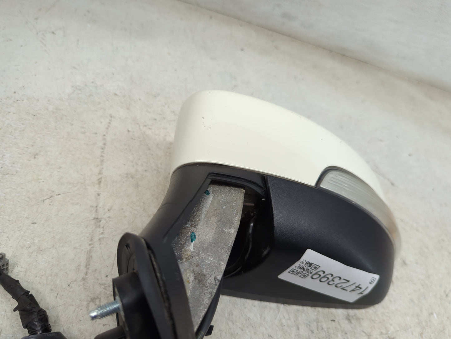 2018-2022 Ford Ecosport Driver Side View Mirror - Left Door Mirror OEM Used - Oemusedautoparts1.com
