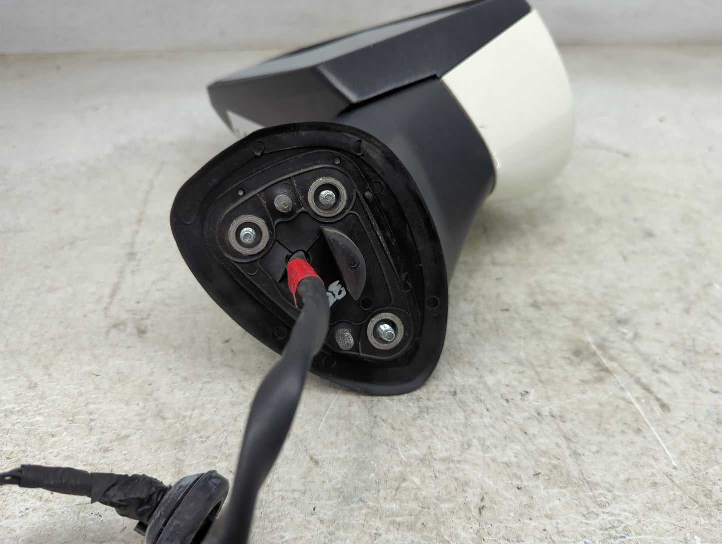 2018-2022 Ford Ecosport Driver Side View Mirror - Left Door Mirror OEM Used - Oemusedautoparts1.com