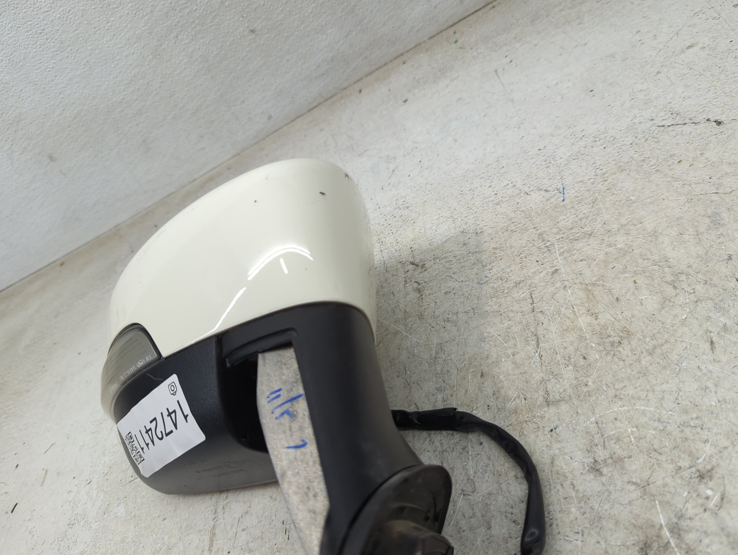 2018-2022 Ford Ecosport Passenger Side View Mirror - Right Door Mirror OEM Used - Oemusedautoparts1.com
