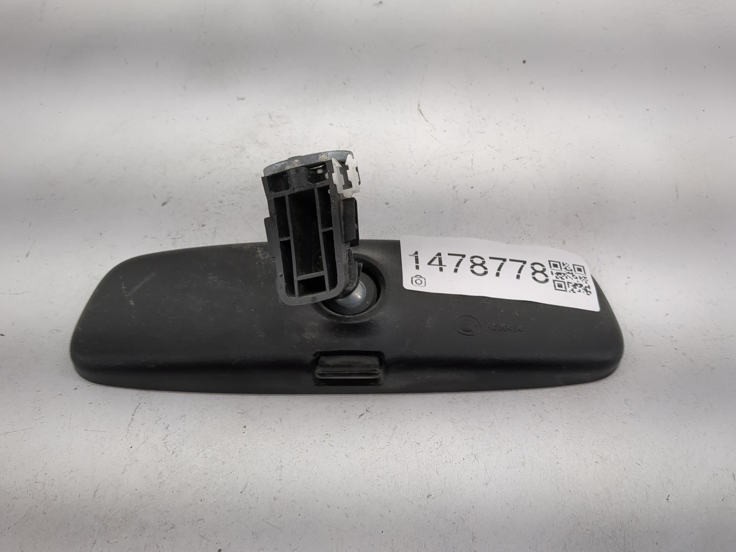2018-2022 Ford Ecosport Interior Rear View Mirror Replacement OEM P/N:A080414 Fits Fits 2018 2019 2020 2021 2022 OEM Used Au