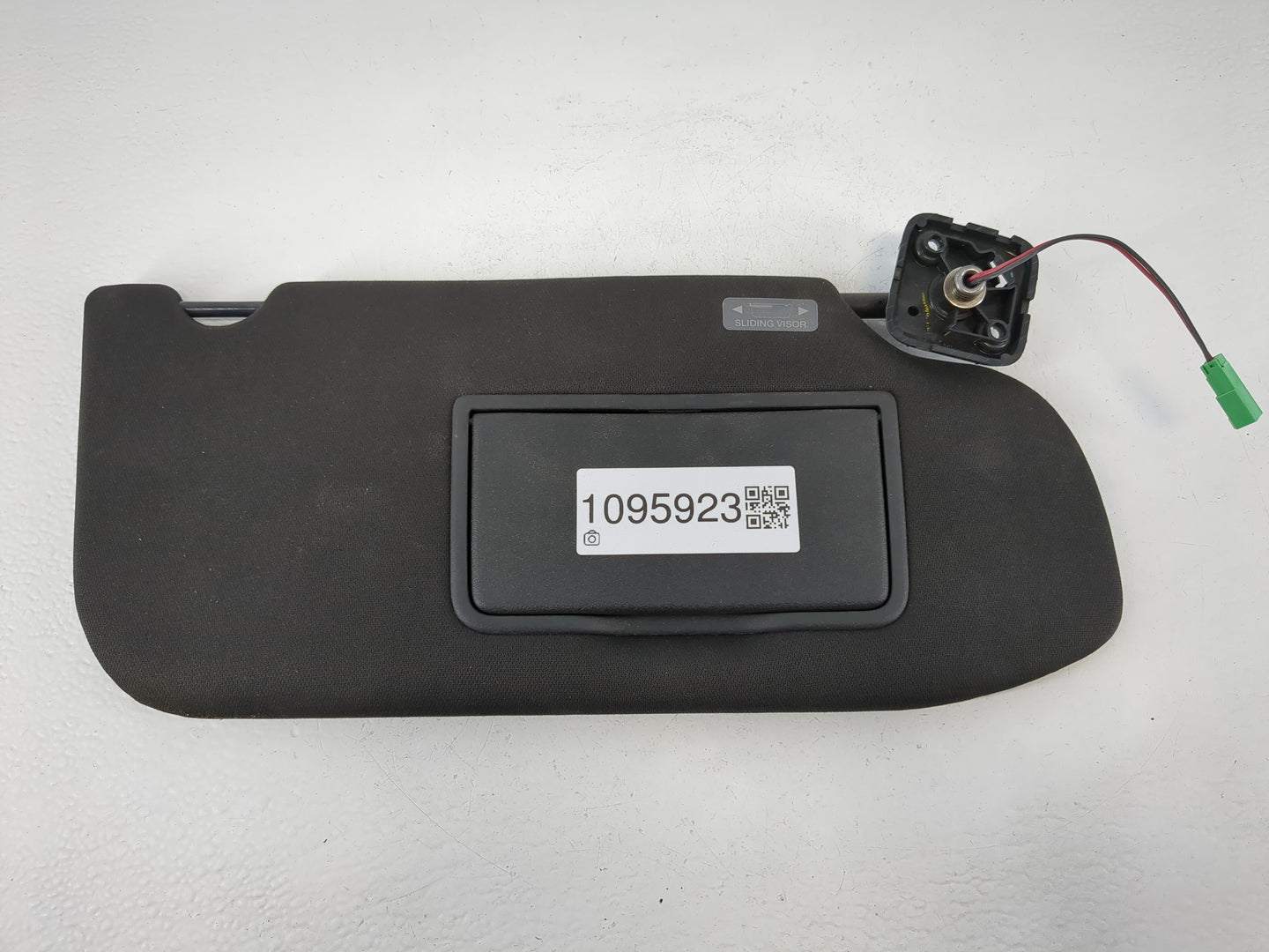 2015-2020 Ford Edge Sun Visor Shade Replacement Passenger Right Mirror Fits Fits 2015 2016 2017 2018 2019 2020 OEM Used Auto