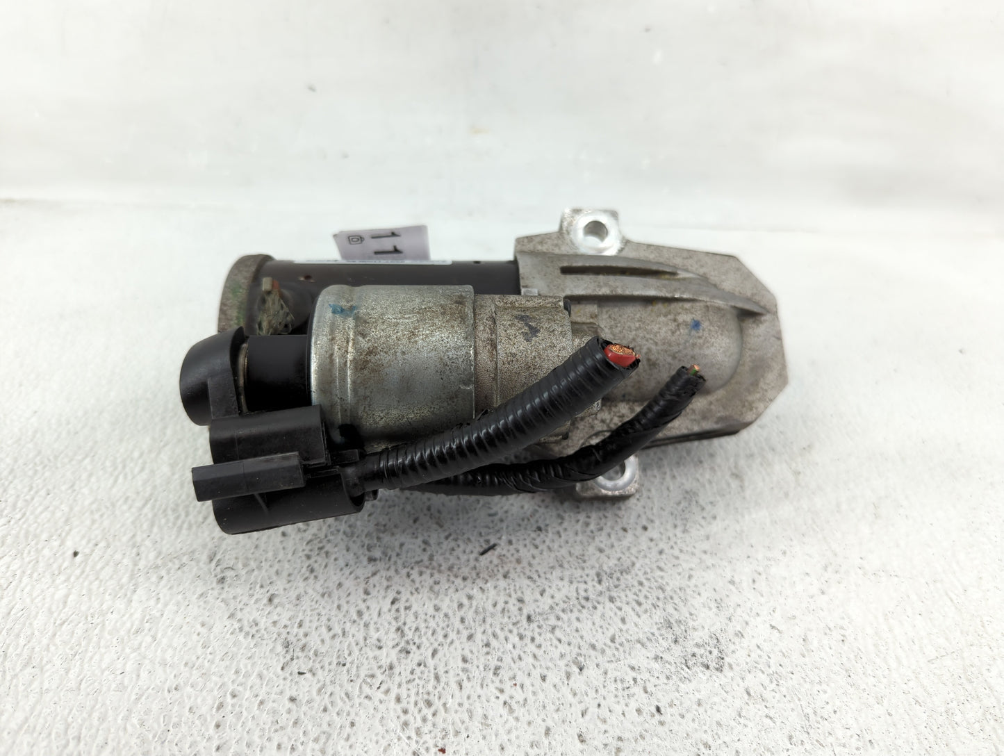 2019-2020 Ford Edge Car Starter Motor Solenoid OEM P/N:K2GT-11000-BC Fits Fits 2019 2020 2021 2022 OEM Used Auto Parts - Oem