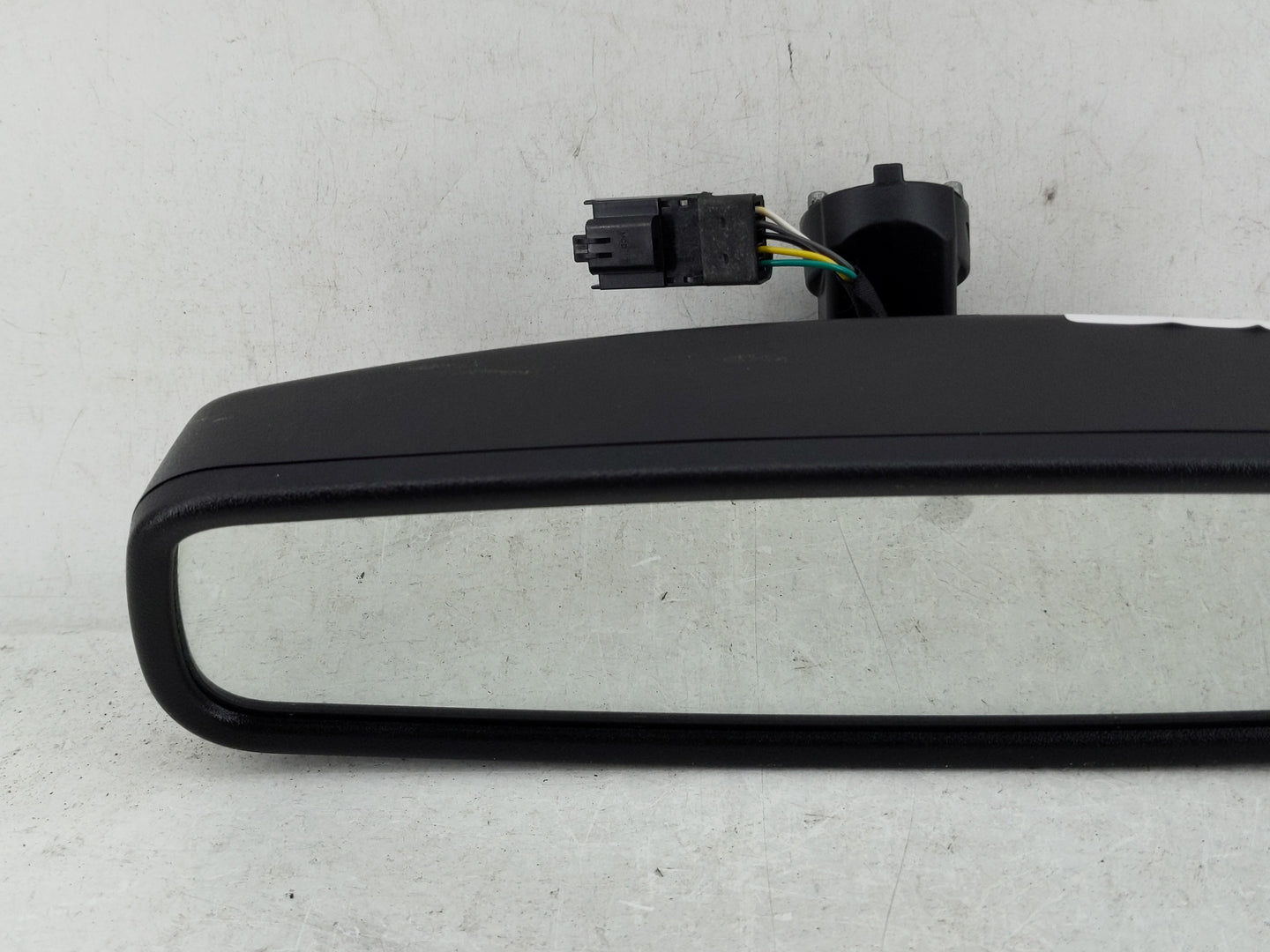 2019-2020 Ford Edge Interior Rear View Mirror Replacement OEM P/N:E11026531 E11046532 Fits Fits 2019 2020 OEM Used Auto Part