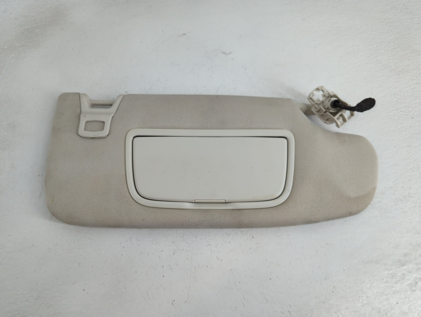 2015-2020 Ford Edge Sun Visor Shade Replacement Passenger Right Mirror Fits Fits 2015 2016 2017 2018 2019 2020 OEM Used Auto