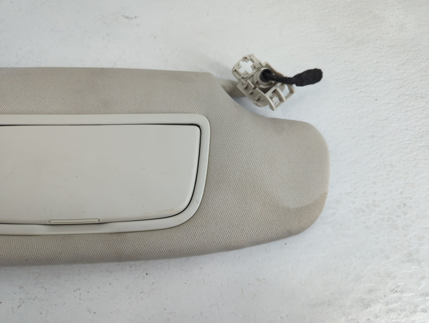 2015-2020 Ford Edge Sun Visor Shade Replacement Passenger Right Mirror Fits Fits 2015 2016 2017 2018 2019 2020 OEM Used Auto