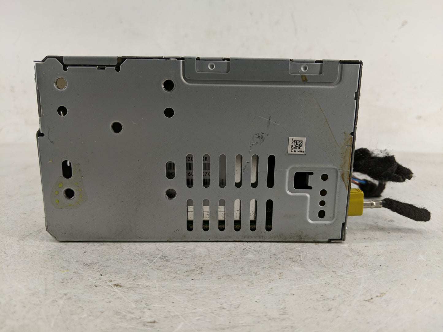 2022 Ford Edge Radio AM FM Cd Player Receiver Replacement P/N:MT4T-18D818-BF Fits OEM Used Auto Parts - Oemusedautoparts1.co
